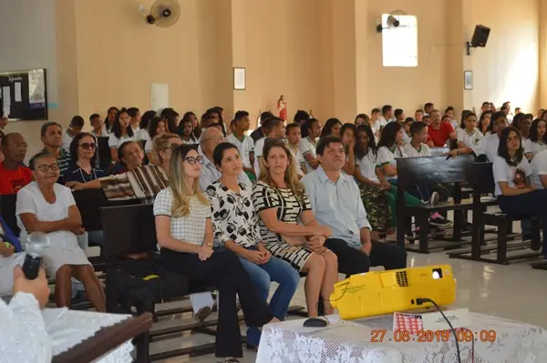 Missa de um ano
