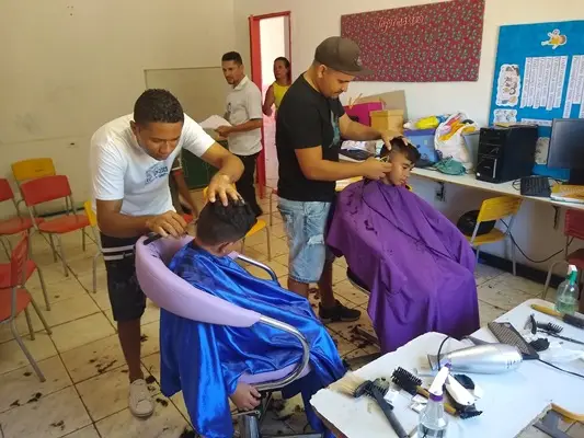 Cuidando das crianças