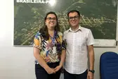 Prefeito Alan Juciê com a Coordenadora Carmonildes do Programa Piauí Conectado  (Foto: )
