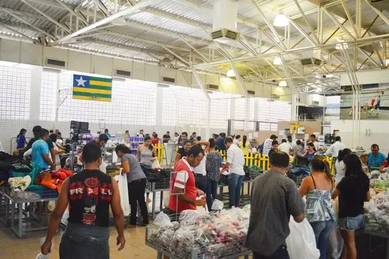 Loja com produtos doados pela Receita Federal (Ascom Ceir)