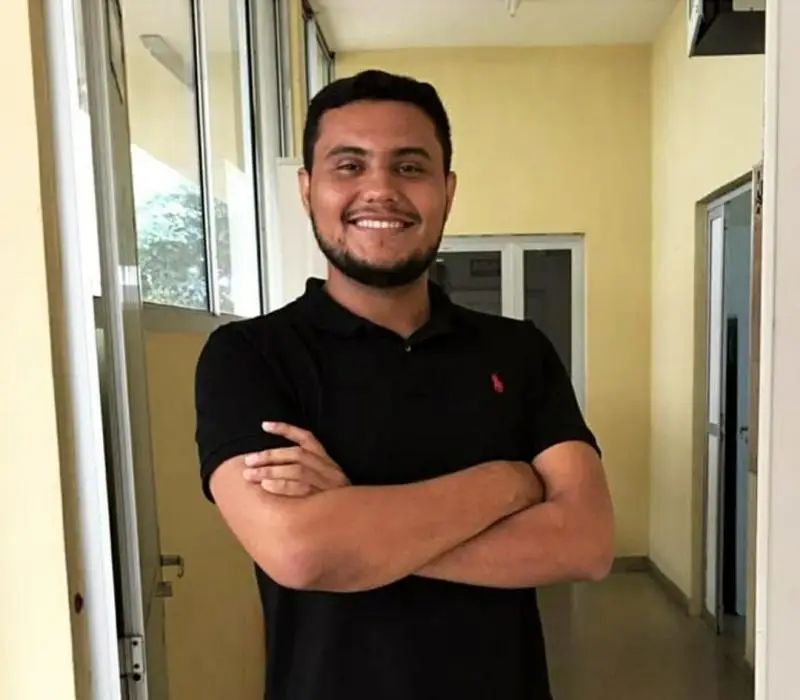 Acadêmico de Fisioterapia Jayro Ferreira