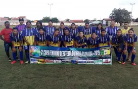 Seleção feminina de futebol de São Gonçalo do Piauí (Foto: )