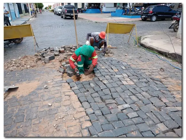 Recuperação de calçamento