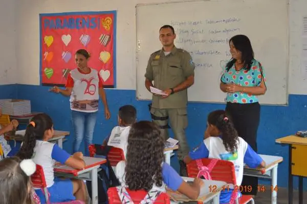 Preeita Doquinha na Escola Idália de Brito
