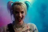 Margot Robbie no papel de Arlequina em 'Aves de Rapina' - Foto: Reprodução/Instagram (Foto: Monet)