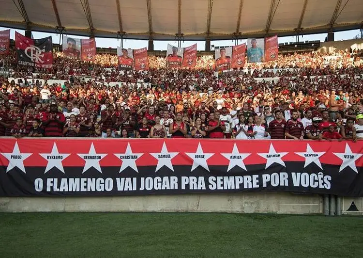 Homenagem a garotos do Ninho - Foto: Alexandre Vidal/Flamengo