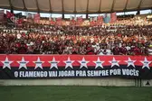 Homenagem a garotos do Ninho - Foto: Alexandre Vidal/Flamengo (Foto: UOL)