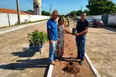 Secretário Branco, Adelmir Andrade e esposa (Foto: Ascom)