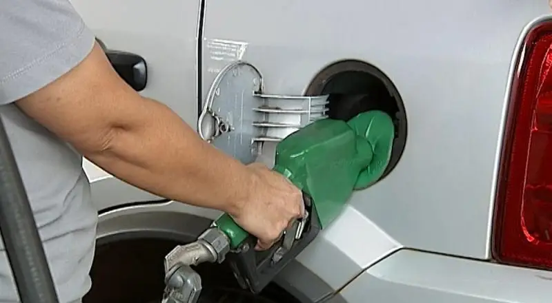 Posto de combustíveis em Uberaba (MG) (Foto: Reprodução/TV Integração)