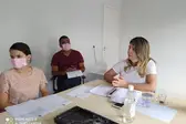 Secretária Mun. da Saúde, Ivanara Brandão, em reunião com o Comitê COVID-19 de Demerval Lobão (Foto: )