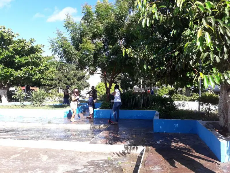 MUTIRÃO DE LIMPEZA