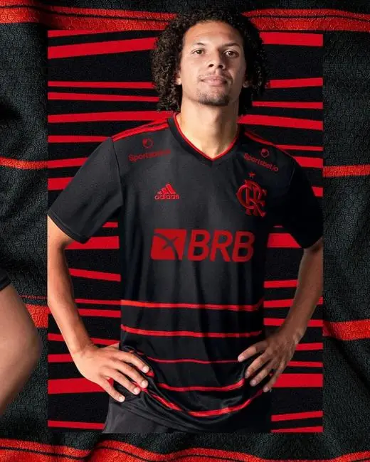Terceira camisa Flamengo Willian Arão — Foto: Divulgação Flamengo