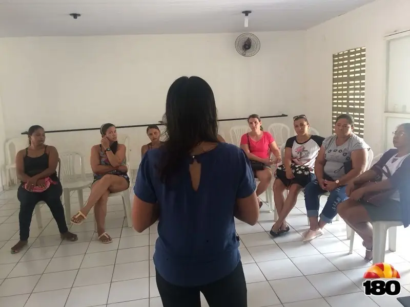 A palestra aconteceu no prédio da Academia da Saúde