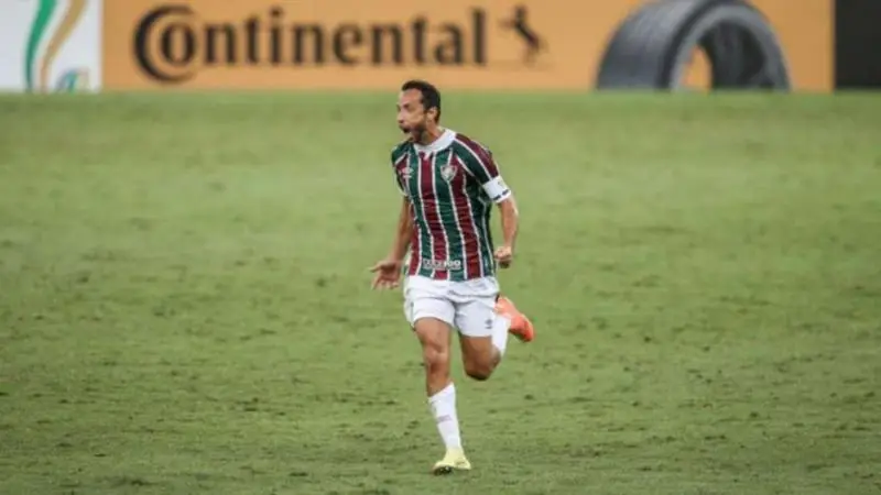 Nenê na vitória da Copa do Brasil (Foto: LUCAS MERÇON / FLUMINENSE F.C.)