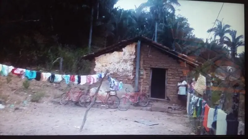 Casa onde mora a família