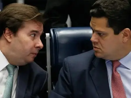 O Supremo Tribunal Federal (STF) decidiu por maioria, em plenário virtual, que os atuais presidentes da Câmara e do Senado, Rodrigo Maia (DEM-RJ) e Davi Alcolumbre (DEM-AP), não podem se candidatar à reeleição para os postos em 2021