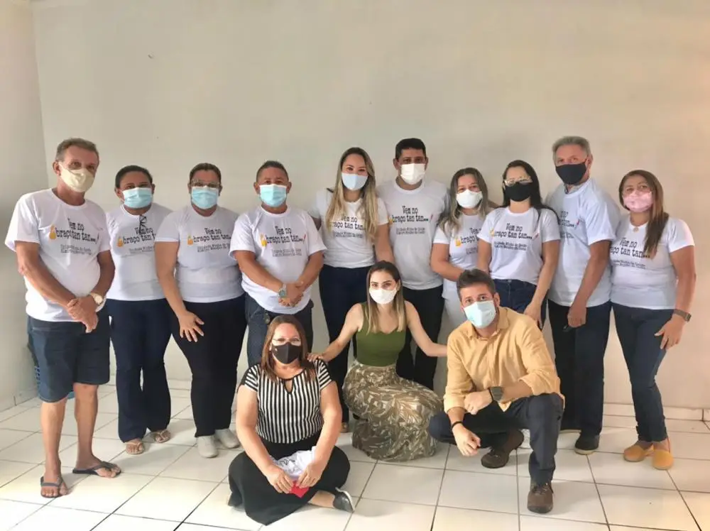 Equipe linha de frente no combate ao Covid-19 em Brasileira