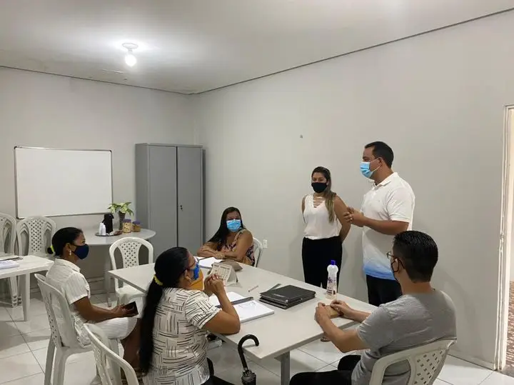 Prefeito em reunião na Previdência do Servidor Municipal - DEMERVAL LOBÃO PREV