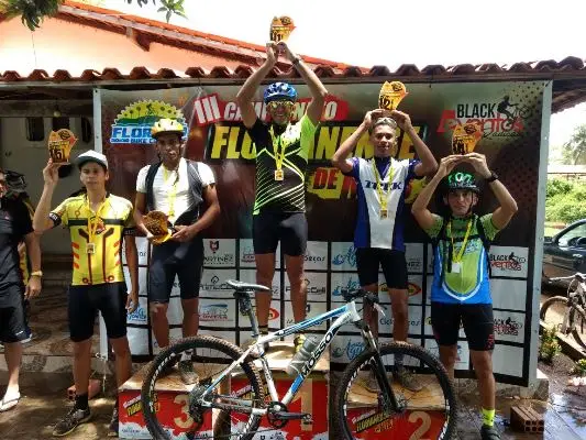 Pódio do Campeonato Florianense de MTB