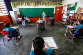 A semana começa com a volta às aulas nas redes de ensino do estado de São Paulo e da cidade do Rio de Janeiro (Foto: G1)