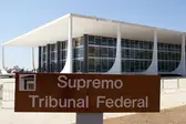 julgamento da restrição ao foro privilegiado será retomado no plenário STF (Foto: G1 )