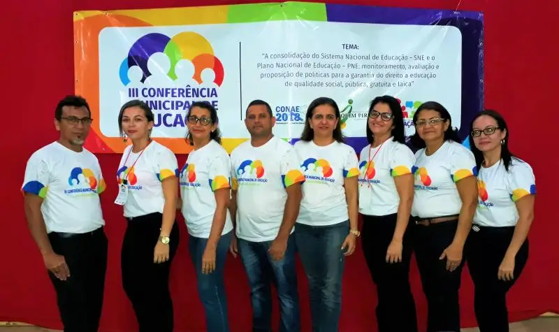 Equipe da Secretaria Municipal de Educação.