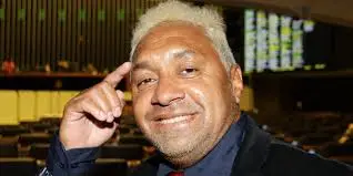 Com a decisão de Celso de Mello, o processo envolvendo Tiririca será encaminhado para o Tribunal de Justiça de São Paulo