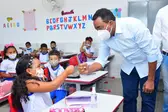 Joel entrega equipamentos e reforma da Escola Municipal Antônio Guilherme (Foto: )