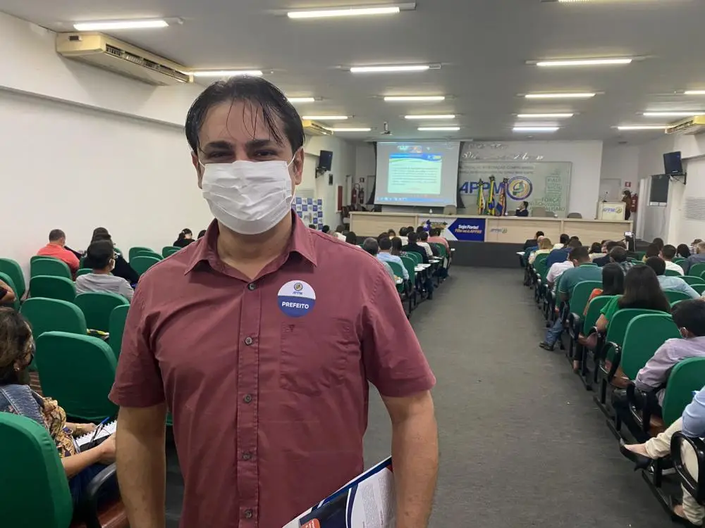 Prefeito Roger Linhares - Isabel Ribeiro - Portal R10