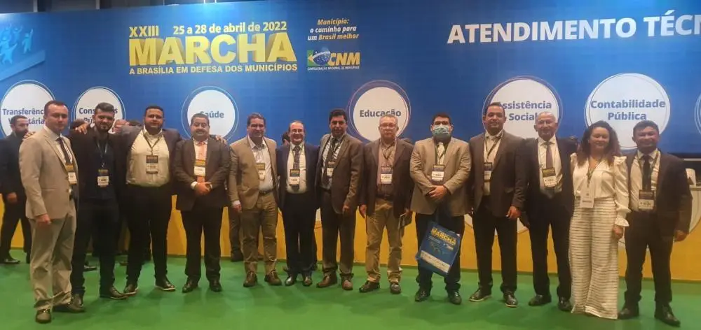 Prefeitos da AMPAR na Marcha em Defesa dos Municípios em Brasília 