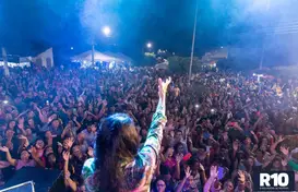 Show da cantora Damares em Jardim do Mulato - Portal R10  (Foto: )