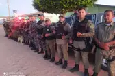 Efetivo policial que participou da operação – Foto: Divulgação PM (Foto: CIDADES NA NET)