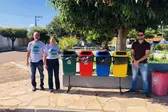 Implantação de novas lixeiras (Foto: ASCOM )