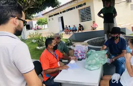 Troca de lâmpadas  (Foto: ASCOM )