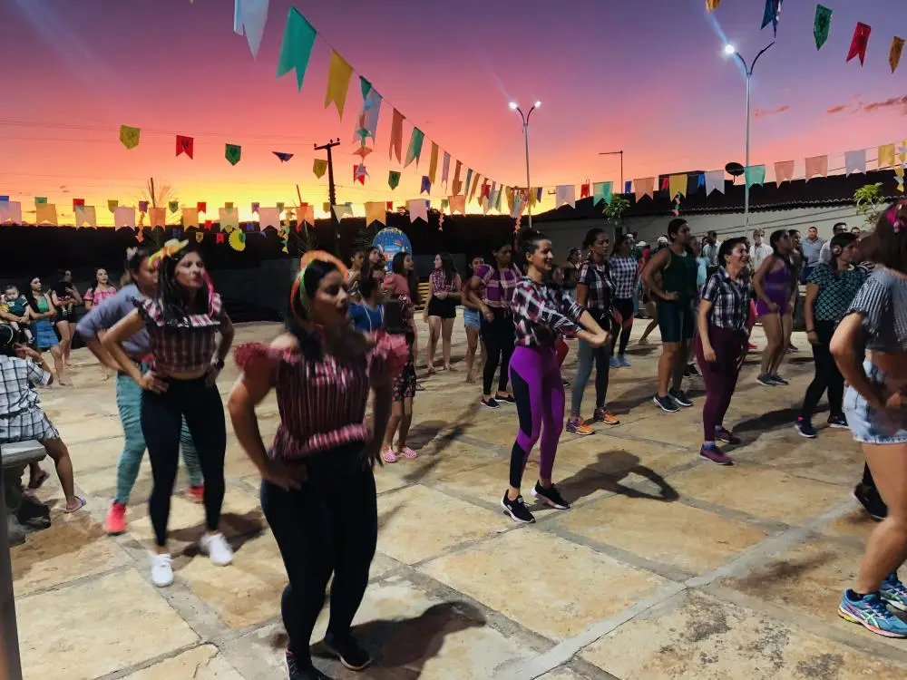 Aulão em ritmo junino