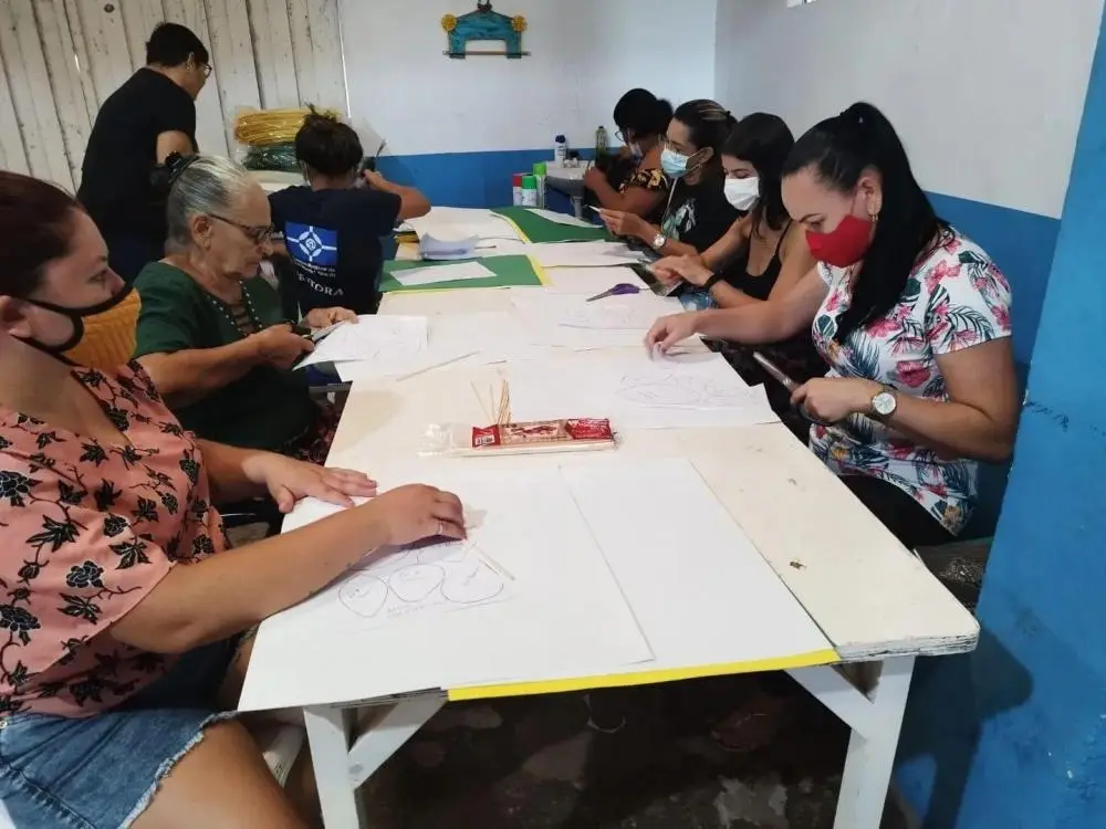 Curso de Flores Artificiais