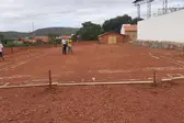 Secretária visitando obras da academia (Foto: ASCOM )